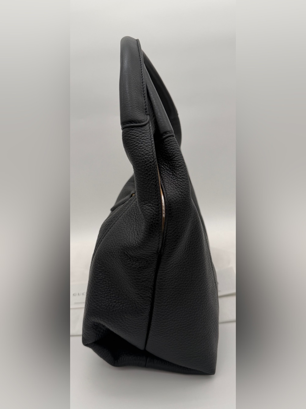 NEW GUCCI $2900 SOFTBIT MEDIUM GRAINY LEATHER BLACK TOTE BAG AUTHENTIC - Picture 9 of 16
